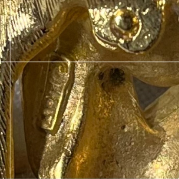 Vintage ART Gold Single Rose Brooch with Pearl & Enamel Accent. STAMPED - Picture 4 of 7